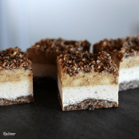 caramel apple cheesecake